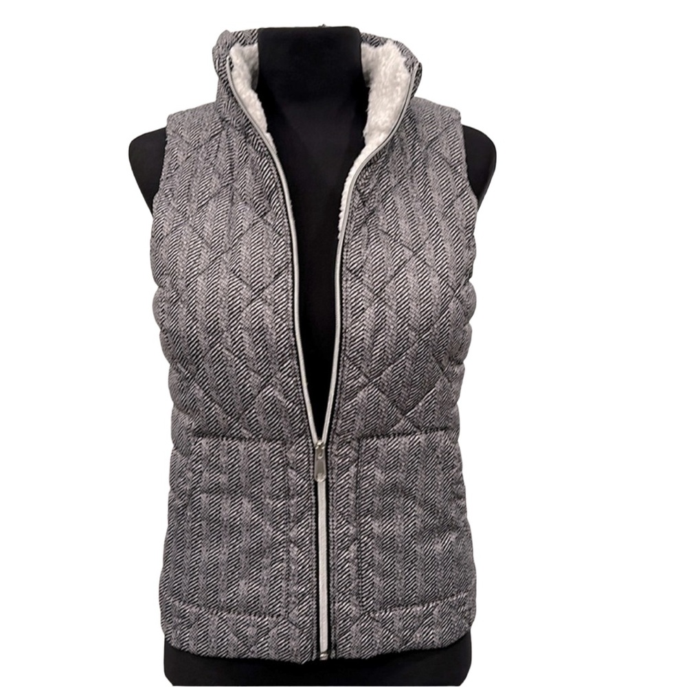 SO Sherpa Lined Puffer Vest Jacket Top